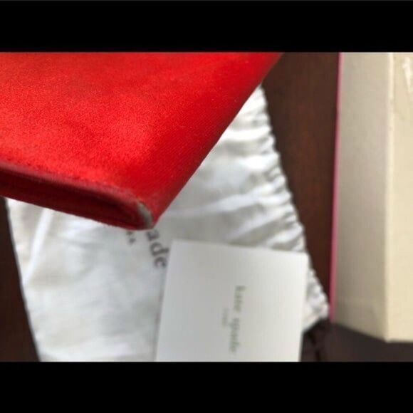 Kate Spade Vintage Wallet - Picture 4 of 7